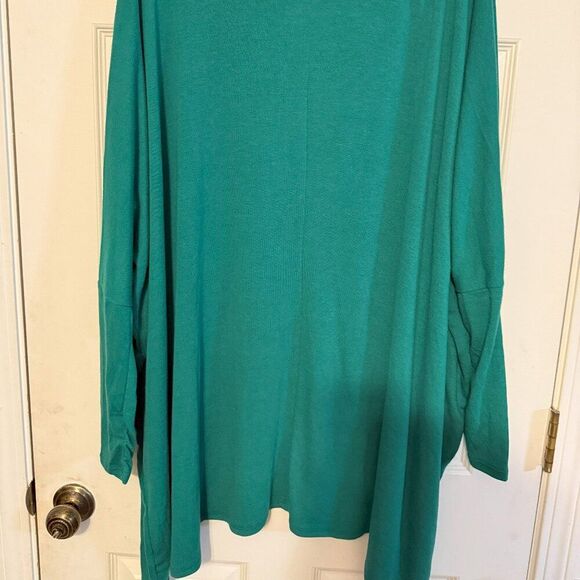 Zenana Forrest Green Poncho | Plus Size | 2X - Picture 3 of 4
